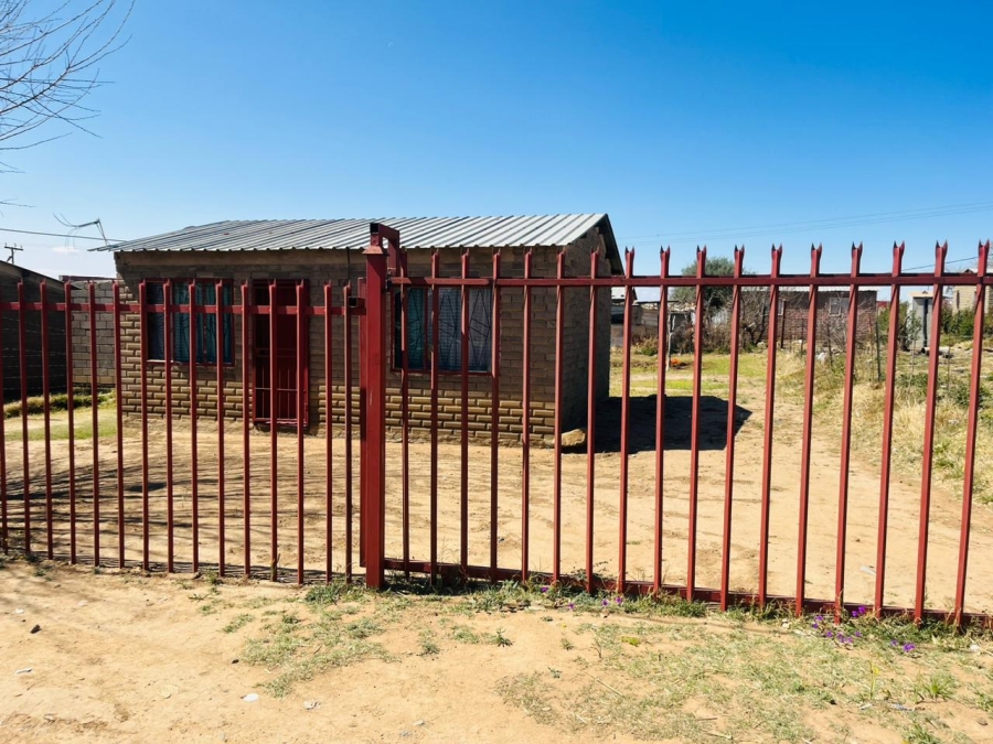 2 Bedroom Property for Sale in Rodenbeck Free State